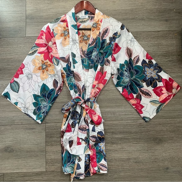 Etam Other - Etam Floral Kimono Mini Robe Size S